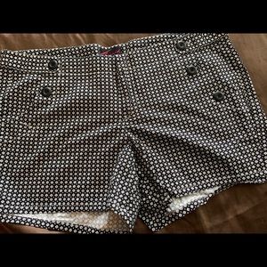 Torrid Navy and White Button Front Shorts, Size 18